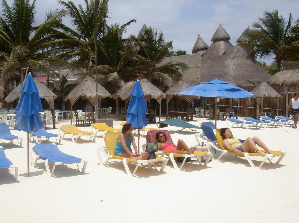 Costa Del Mar Hotel Playa del Carmen Exterior photo
